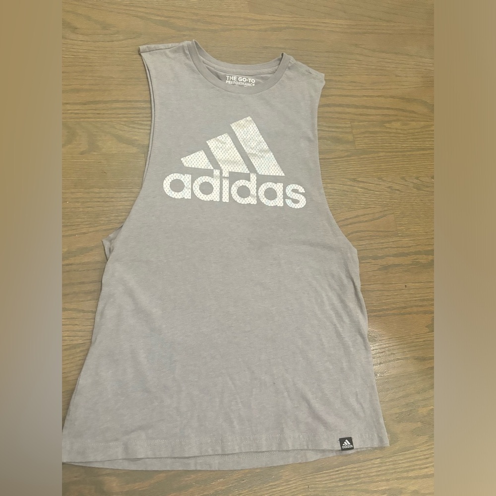 Adidas Grey Holographic Tank go to performance tee Women’s small